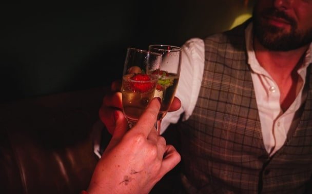 Une bouteille de champagne offerte