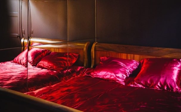 Une literie de qualité pour une nuit de plaisir